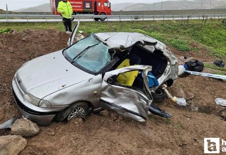 Ankara'dan Yozgat'a seyir halindeki araç takla attı! 1 ölü, 1 yaralı