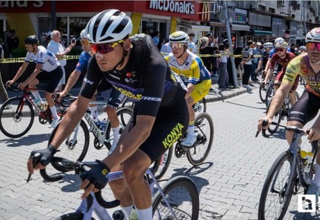 Cumhurbaşkanlığı Türkiye Bisiklet Turu’nda ‘Kraliçe Etabı’ Ivan Ramiro Sosa’nın