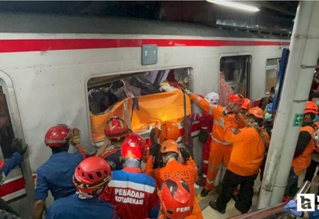 Endonezya'da tren kazası: 4 ölü, 38 yaralı