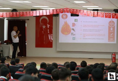 Keçiören Belediyesi gençlere Afet Farkındalık ve Yangınla Mücadele eğitimi verdi