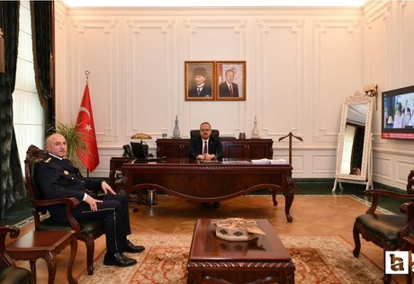 Ankara Valisi Yakup Canbolat, İl Emniyet Müdürü Yüksek'i kabul etti