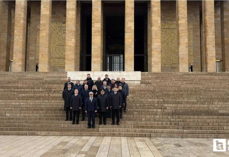 Rusya'nın Ankara Büyükelçisi Vershinin, Anıtkabir'i ziyaret etti