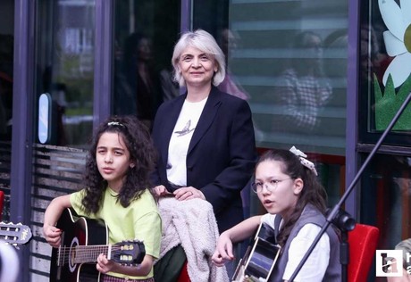 Etimesgut Belediyesi Güzelkent ETİSEM'de yıl sonu sergisi yoğun ilgi gördü