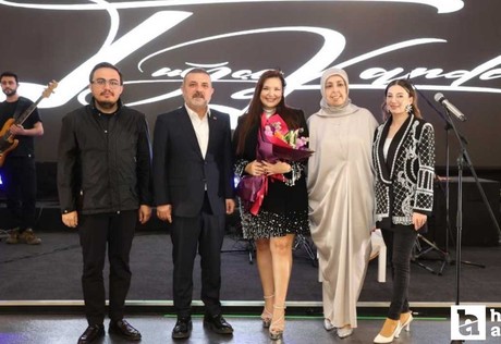 Sincan Belediyesi, Anneler Günü'nü Tuğçe Kandemir konseri ile kutladı
