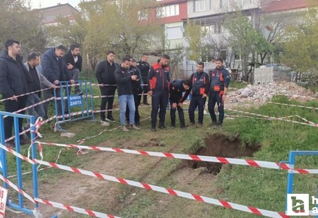 Yozgat'ta evler arasında obruk oluştu!