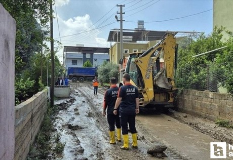 AFAD: 'Sel ve su baskınlarında hasar tespiti devam ediyor'