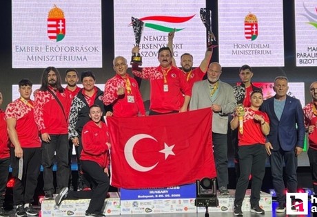 Milli bilek güreşçiler, Avrupa Şampiyonası'nda 61 madalya kazanarak büyük bir başarı elde etti