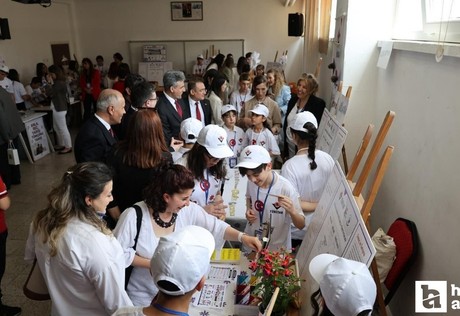 TÜBİTAK 4006 Bilim Fuarı'na yoğun ilgi!