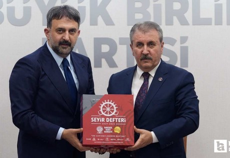 Ankara Kent Konseyi Başkanı Yılmaz ve beraberindeki heyet Mustafa Destici'yi ziyaret etti