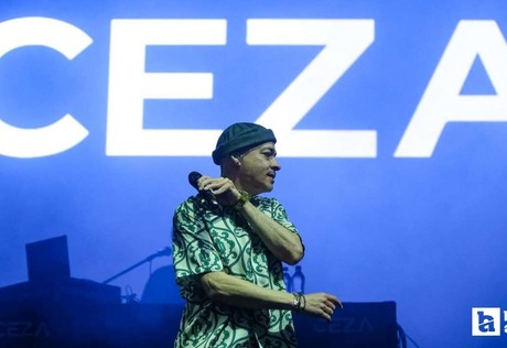 Ceza'dan gençlik festivalinde unutulmaz konser