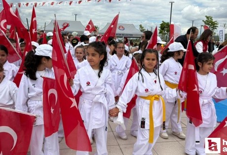 Sincan Belediyesinin 19 Mayıs Festivali'ne yoğun ilgi!