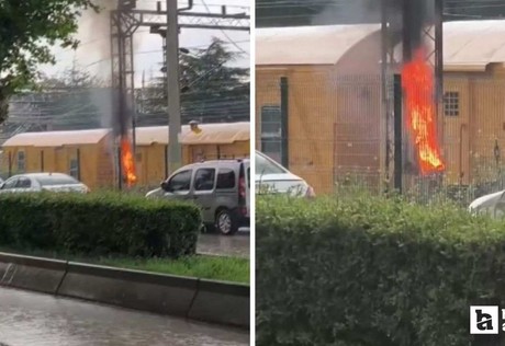 Polatlı'da elektrik direğine isabet eden yıldırım yangına neden oldu