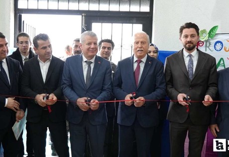 Ankara'da düzenlenen fuarda öğrencilerin teknoloji projeleri tanıtıldı