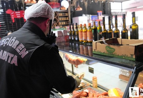 Keçiören'de bayram öncesi zabıta ekipleri denetimlerini artırdı