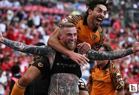Hull City, Premier Lig'e yükseldi
