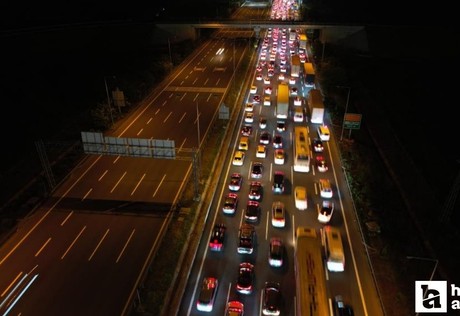 Kurban Bayramı tatili göçü başladı! Trafik havadan görüntülendi!