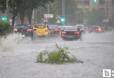 Meteoroloji'den 7 il için gök gürültülü sağanak yağış uyarısı