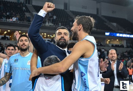 Türk Telekom, play-off çeyrek final serisinin ilk maçında Anadolu Efes'e konuk oluyor