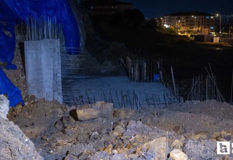 Ankara'da bir apartmanın istinat duvarında çökme meydana geldi