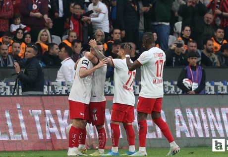 Süper Lig'e yükselen son takım Çorum FK oldu