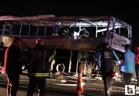 Denizli'de yolcu otobüsü kazası: 8 kişi öldü, 33 kişi yaralandı!