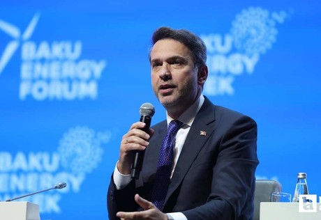Bakan Alparslan Bayraktar: "Ülkelerin enerji altyapıları belirsizliklere karşı hazırlıklı olmalı"
