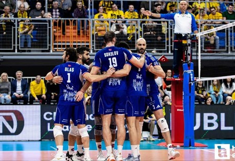 Halkbank, 7 oyuncuyla yollarını ayırdı
