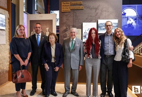 "Vehbi Koç Ticaret Evi" sergisi Ankara'da ziyarete açıldı