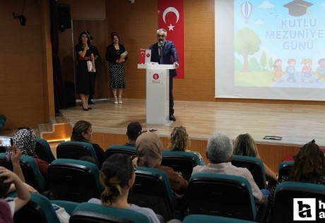 Keçiören'de ÇEM öğrencileri yıl sonu gösterisini sahneledi