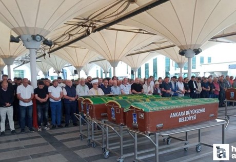 Etimesgut'taki bıçaklı saldırıda vefat eden genç çocuk defnedildi