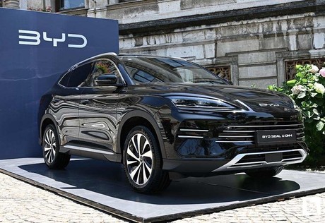 Sanayi Bakanlığı elektrikli otomobil markası BYD hakkında bilgilendirdi