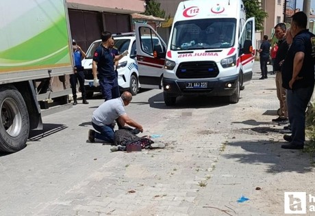 Kırıkkale'de kamyon yaşlı kadına çarptı