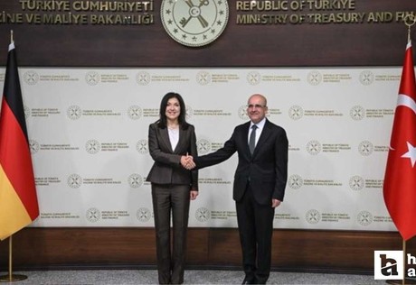 Bakan Şimşek, Almanya Federal Ekonomi ve Enerji Bakanı Reiche ile Ankara'da bir araya geldi