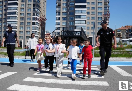 Keçiören'de minikler Kültür Elçileri Çocuk Sanat Müzesi'nde öğreniyor