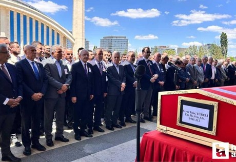 CHP Genel Başkanı Kılıçdaroğlu, Emekli Albay Türeli'nin Ankara'da düzenlenen cenaze törenine katıldı