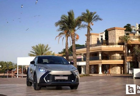 Toyota C-HR, 10 yılda küresel pazarda 2,1 milyon satış barajını aşmayı başardı
