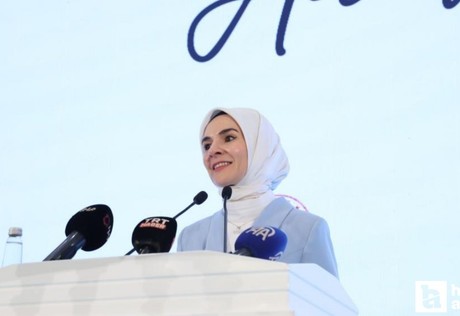 Bakan Göktaş, 11.022 çocuğun koruyucu aile yanında olduğunu açıkladı