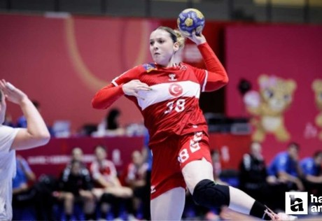 Kadın U20 Hentbol Milli Takımımız Kanada'yı mağlup etti