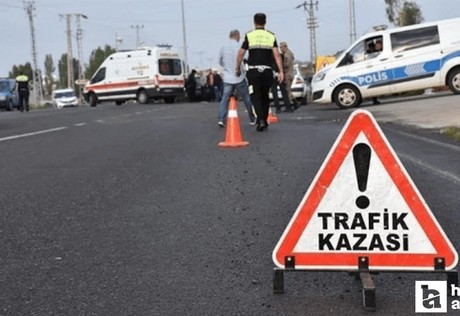 Sakarya-Ankara istikametinde trafik kazası: 4 polis memuru yaralandı