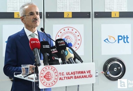 NATO Zirvesi anısına hazırlanan anma pulu ve ilkgün zarfını tedavüle sunuldu
