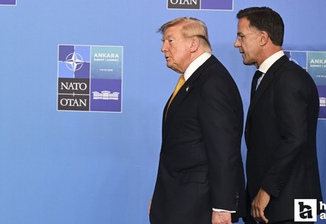 Trump, Rutte ile basın açıklamasında konuştu