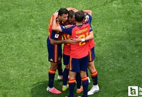 İspanya, yarı finale yükseldi: Rakibi Frnasa
