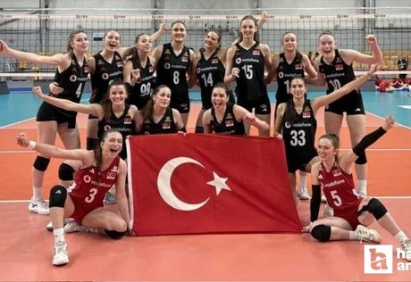 18 Yaş Altı Kadın Milli Voleybol Takımı, Avrupa ikincisi oldu