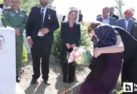 15 Temmuz Şehitleri, Kahramankazan'da kabirlerinin başında anıldı