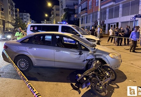 Çubuk'ta motosiklet ile otomobil çarpıştı