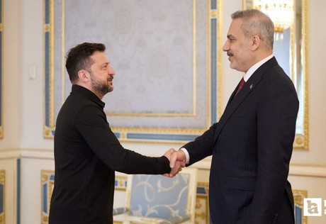 Zelenskiy'den Bakan Halan Fidan'a Ukrayna İkinci Derece Liyakat Nişanı