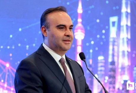 Türk bilim insanları dünyanın en kuzeyindeki deniz buzu hattına ulaştı