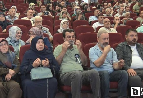 Hac kurasında ismi çıkan hacı adayları sevinç gözyaşları döktü
