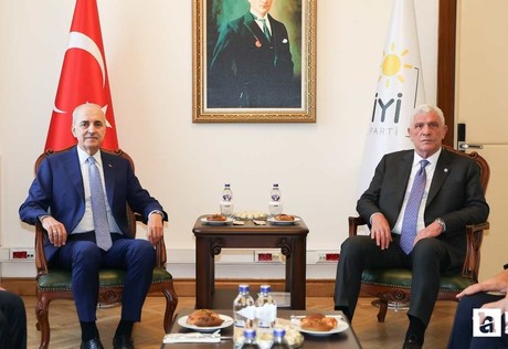 Numan Kurtulmuş, Müsavat Dervişoğlu'nu ziyaret edip "Terörsüz Türkiye" sürecini görüştü