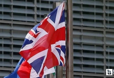 İngiltere hükümeti İran'daki diplomatik personeli güvenlik riski gerekçesiyle geri çekti